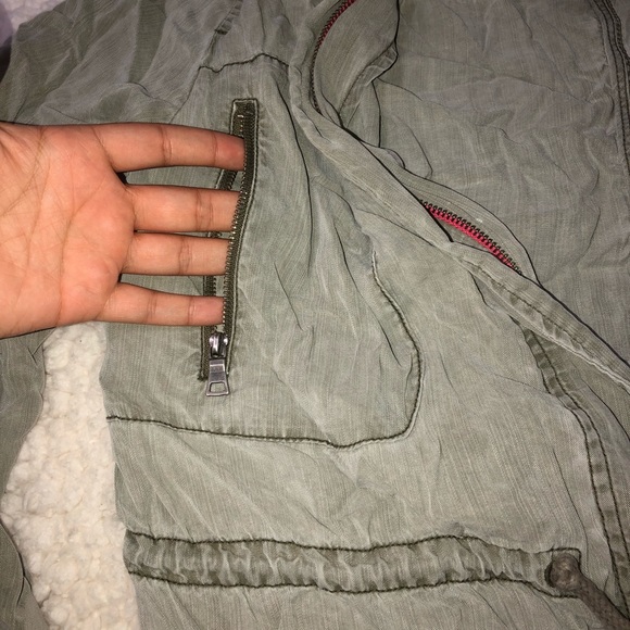 Army green zip up jacket - Picture 3 of 3